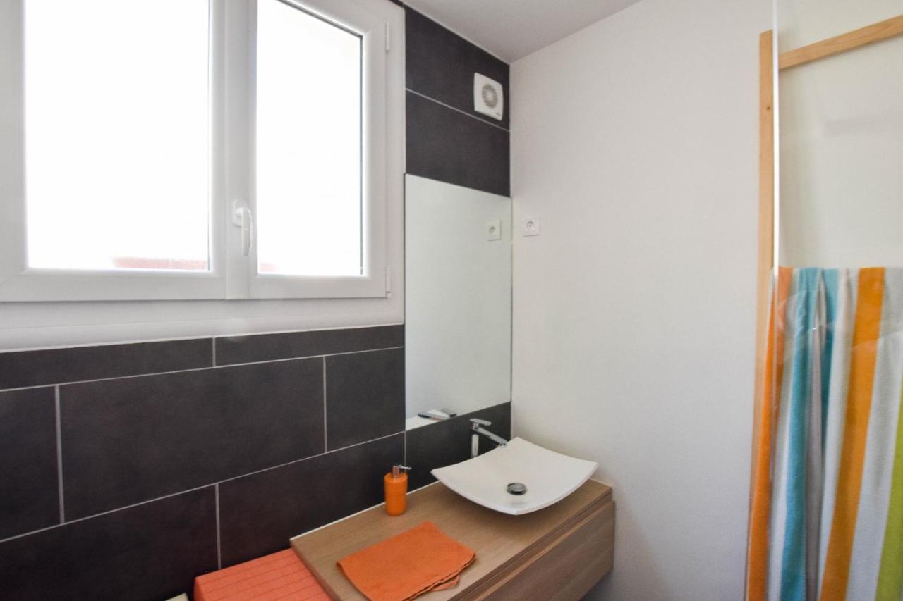 Marcat - Clim - Patio Apartment Arles Exterior photo